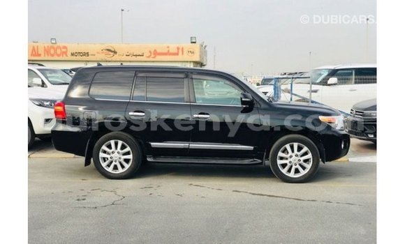 Imported Toyota Land Cruiser Black Makiinaa iti Import - Dubai keessatti Central Kenya keessatti Imported Toyota Land Cruiser Black Makiinaa iti Import - Dubai keessatti Central Kenya keessatti