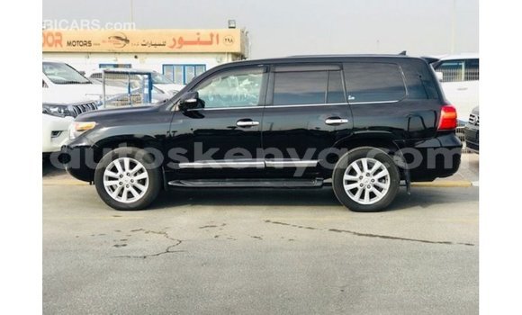 Imported Toyota Land Cruiser Black Makiinaa iti Import - Dubai keessatti Central Kenya keessatti Imported Toyota Land Cruiser Black Makiinaa iti Import - Dubai keessatti Central Kenya keessatti