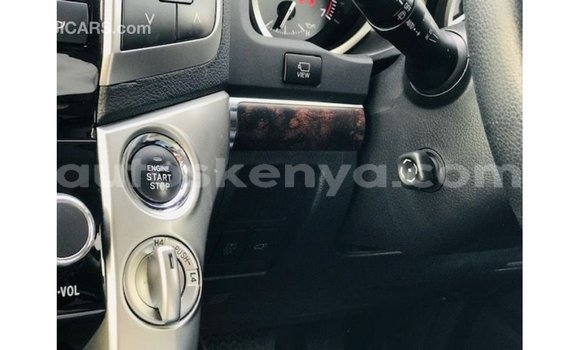 Imported Toyota Land Cruiser Black Makiinaa iti Import - Dubai keessatti Central Kenya keessatti Imported Toyota Land Cruiser Black Makiinaa iti Import - Dubai keessatti Central Kenya keessatti