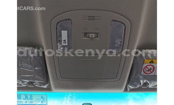 Nunua Imported Toyota Hilux Nyeupe Gari ndani ya Import - Dubai nchini Kati Kenya Nunua Imported Toyota Hilux Nyeupe Gari ndani ya Import - Dubai nchini Kati Kenya