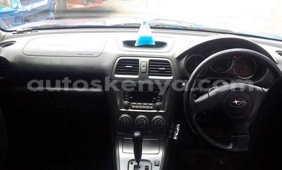 Oofamaa Subaru Impreza Blue Makiinaa iti Mombasa keessatti Coastal Kenya keessatti Oofamaa Subaru Impreza Blue Makiinaa iti Mombasa keessatti Coastal Kenya keessatti