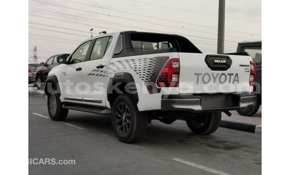Buy Import Toyota Hilux White Car in Import - Dubai in Central Kenya Buy Import Toyota Hilux White Car in Import - Dubai in Central Kenya