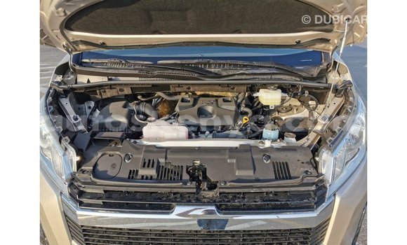 Imported Toyota Hiace Other Makiinaa iti Import - Dubai keessatti Central Kenya keessatti Imported Toyota Hiace Other Makiinaa iti Import - Dubai keessatti Central Kenya keessatti