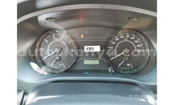 Nunua Imported Toyota Hilux Nyeusi Gari ndani ya Import - Dubai nchini Kati Kenya Nunua Imported Toyota Hilux Nyeusi Gari ndani ya Import - Dubai nchini Kati Kenya