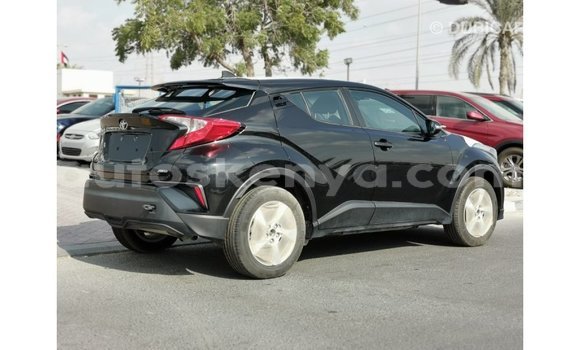 Nunua Imported Toyota C-HR Nyeusi Gari ndani ya Import - Dubai nchini Kati Kenya Nunua Imported Toyota C-HR Nyeusi Gari ndani ya Import - Dubai nchini Kati Kenya