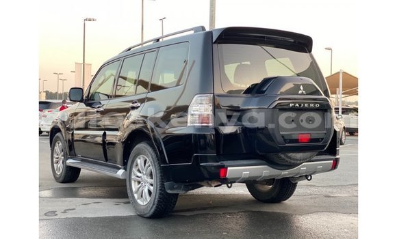 Imported Mitsubishi Pajero Black Makiinaa iti Import - Dubai keessatti Central Kenya keessatti Imported Mitsubishi Pajero Black Makiinaa iti Import - Dubai keessatti Central Kenya keessatti