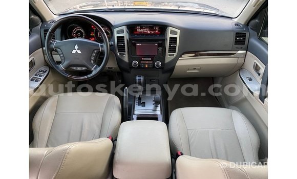 Imported Mitsubishi Pajero Black Makiinaa iti Import - Dubai keessatti Central Kenya keessatti Imported Mitsubishi Pajero Black Makiinaa iti Import - Dubai keessatti Central Kenya keessatti
