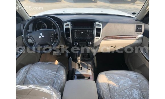 Buy Import Mitsubishi Pajero Black Car in Import - Dubai in Central Kenya Buy Import Mitsubishi Pajero Black Car in Import - Dubai in Central Kenya