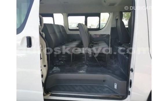 Buy Import Toyota Hiace White Car in Import - Dubai in Central Kenya Buy Import Toyota Hiace White Car in Import - Dubai in Central Kenya
