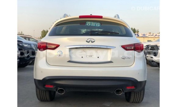 Nunua Imported Infiniti EX Nyeupe Gari ndani ya Import - Dubai nchini Kati Kenya Nunua Imported Infiniti EX Nyeupe Gari ndani ya Import - Dubai nchini Kati Kenya