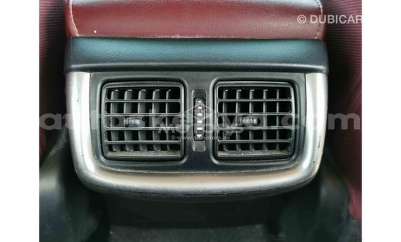 Nunua Imported Toyota Hilux Nyeupe Gari ndani ya Import - Dubai nchini Kati Kenya Nunua Imported Toyota Hilux Nyeupe Gari ndani ya Import - Dubai nchini Kati Kenya