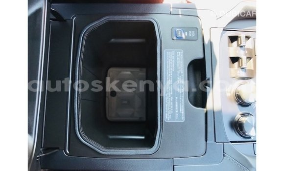 Nunua Imported Lexus LX Nyeupe Gari ndani ya Import - Dubai nchini Kati Kenya Nunua Imported Lexus LX Nyeupe Gari ndani ya Import - Dubai nchini Kati Kenya