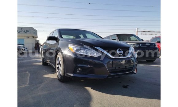 Nunua Imported Nissan Altima Bluu Gari ndani ya Import - Dubai nchini Kati Kenya Nunua Imported Nissan Altima Bluu Gari ndani ya Import - Dubai nchini Kati Kenya