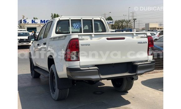 Buy Import Toyota Hilux White Car in Import - Dubai in Central Kenya Buy Import Toyota Hilux White Car in Import - Dubai in Central Kenya