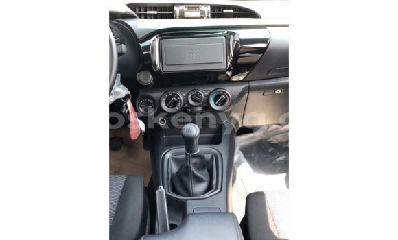 Buy Import Toyota Hilux White Car in Import - Dubai in Central Kenya Buy Import Toyota Hilux White Car in Import - Dubai in Central Kenya
