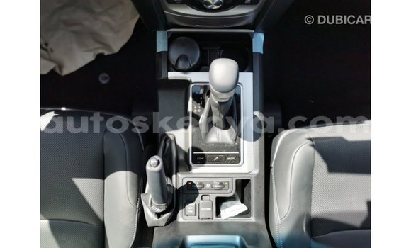 Nunua Imported Toyota Prado Nyingine Gari ndani ya Import - Dubai nchini Kati Kenya Nunua Imported Toyota Prado Nyingine Gari ndani ya Import - Dubai nchini Kati Kenya