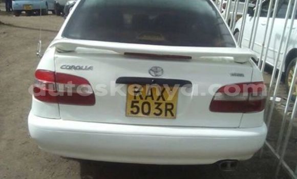 Nunua Ilio tumika Toyota Corolla Nyeupe Gari ndani ya Nairobi nchini Nairobi Nunua Ilio tumika Toyota Corolla Nyeupe Gari ndani ya Nairobi nchini Nairobi