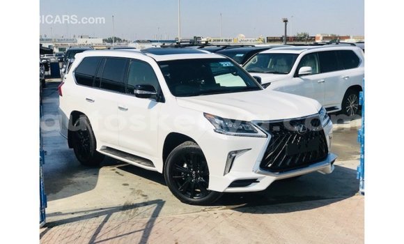 Nunua Imported Lexus LX Nyeupe Gari ndani ya Import - Dubai nchini Kati Kenya Nunua Imported Lexus LX Nyeupe Gari ndani ya Import - Dubai nchini Kati Kenya