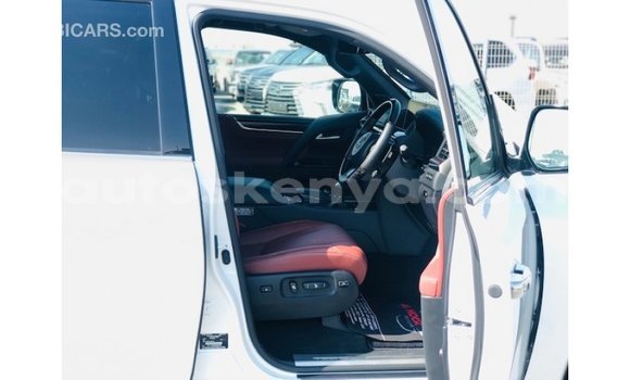 Nunua Imported Lexus LX Nyeupe Gari ndani ya Import - Dubai nchini Kati Kenya Nunua Imported Lexus LX Nyeupe Gari ndani ya Import - Dubai nchini Kati Kenya