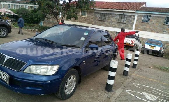 Nunua Ilio tumika Mitsubishi Lancer Bluu Gari ndani ya Nairobi nchini Nairobi Nunua Ilio tumika Mitsubishi Lancer Bluu Gari ndani ya Nairobi nchini Nairobi