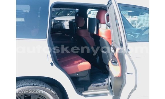 Nunua Imported Lexus LX Nyeupe Gari ndani ya Import - Dubai nchini Kati Kenya Nunua Imported Lexus LX Nyeupe Gari ndani ya Import - Dubai nchini Kati Kenya