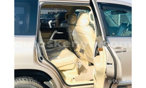 Buy Import Toyota Land Cruiser Other Car in Import - Dubai in Central Kenya Buy Import Toyota Land Cruiser Other Car in Import - Dubai in Central Kenya