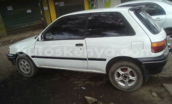 Nunua Ilio tumika Toyota Starlet Nyeupe Gari ndani ya Nairobi nchini Nairobi Nunua Ilio tumika Toyota Starlet Nyeupe Gari ndani ya Nairobi nchini Nairobi