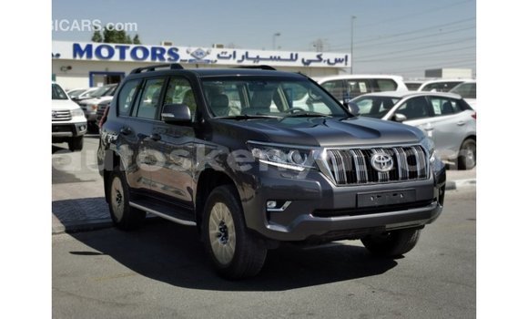 Nunua Imported Toyota Prado Nyingine Gari ndani ya Import - Dubai nchini Kati Kenya Nunua Imported Toyota Prado Nyingine Gari ndani ya Import - Dubai nchini Kati Kenya