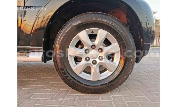 Buy Import Mitsubishi Pajero Black Car in Import - Dubai in Central Kenya Buy Import Mitsubishi Pajero Black Car in Import - Dubai in Central Kenya