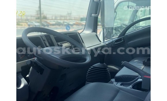 Nunua Imported Isuzu Bighorn Nyeupe Lori ndani ya Import - Dubai nchini Kati Kenya Nunua Imported Isuzu Bighorn Nyeupe Lori ndani ya Import - Dubai nchini Kati Kenya