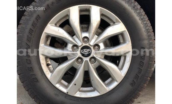 Nunua Imported Hyundai Santa Fe Nyingine Gari ndani ya Import - Dubai nchini Kati Kenya Nunua Imported Hyundai Santa Fe Nyingine Gari ndani ya Import - Dubai nchini Kati Kenya