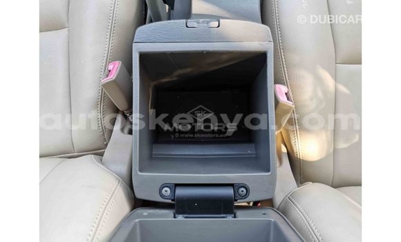 Nunua Imported Toyota Fortuner Nyeupe Gari ndani ya Import - Dubai nchini Kati Kenya Nunua Imported Toyota Fortuner Nyeupe Gari ndani ya Import - Dubai nchini Kati Kenya