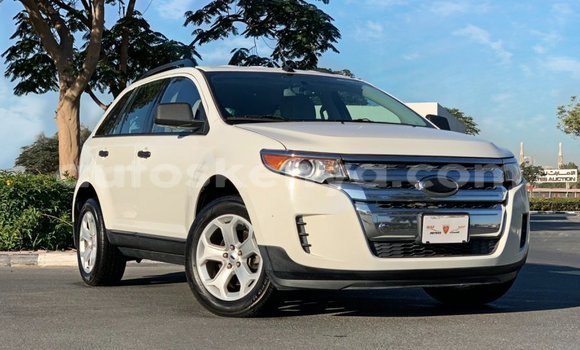 Imported Ford Edge White Makiinaa iti Import - Dubai keessatti Central Kenya keessatti