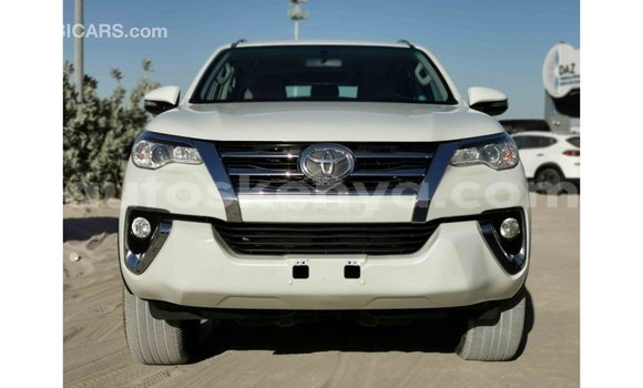 Buy Import Toyota Fortuner White Car in Import - Dubai in Central Kenya Buy Import Toyota Fortuner White Car in Import - Dubai in Central Kenya