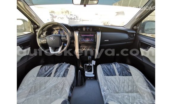 Buy Import Toyota Fortuner Black Car in Import - Dubai in Central Kenya Buy Import Toyota Fortuner Black Car in Import - Dubai in Central Kenya