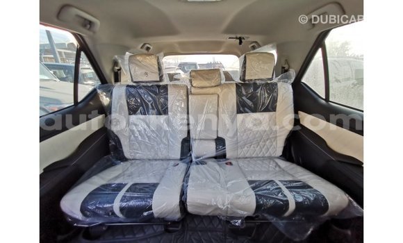 Buy Import Toyota Fortuner Black Car in Import - Dubai in Central Kenya Buy Import Toyota Fortuner Black Car in Import - Dubai in Central Kenya