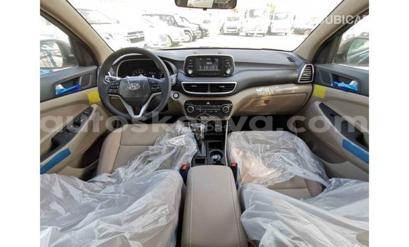 Imported Hyundai Tucson Black Makiinaa iti Import - Dubai keessatti Central Kenya keessatti Imported Hyundai Tucson Black Makiinaa iti Import - Dubai keessatti Central Kenya keessatti