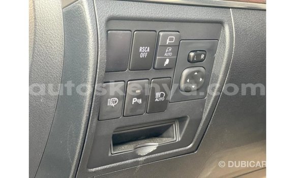 Buy Import Toyota Land Cruiser White Car in Import - Dubai in Central Kenya Buy Import Toyota Land Cruiser White Car in Import - Dubai in Central Kenya