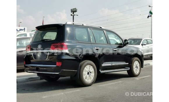 Buy Import Toyota Land Cruiser Black Car in Import - Dubai in Central Kenya Buy Import Toyota Land Cruiser Black Car in Import - Dubai in Central Kenya