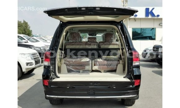 Buy Import Toyota Land Cruiser Black Car in Import - Dubai in Central Kenya Buy Import Toyota Land Cruiser Black Car in Import - Dubai in Central Kenya