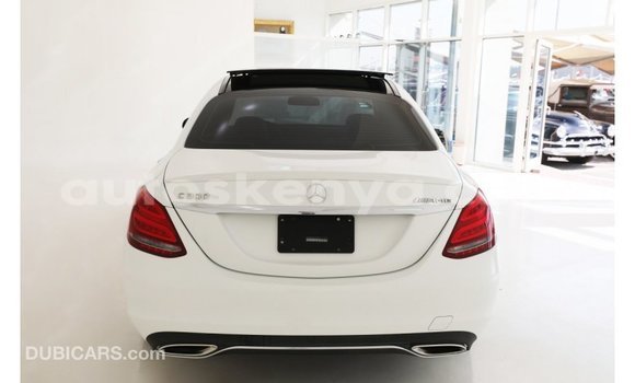 Nunua Imported Mercedes‒Benz 1117 Nyeupe Lori ndani ya Import - Dubai nchini Kati Kenya Nunua Imported Mercedes‒Benz 1117 Nyeupe Lori ndani ya Import - Dubai nchini Kati Kenya