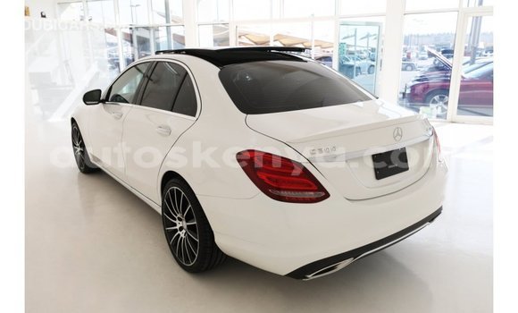 Nunua Imported Mercedes‒Benz 1117 Nyeupe Lori ndani ya Import - Dubai nchini Kati Kenya Nunua Imported Mercedes‒Benz 1117 Nyeupe Lori ndani ya Import - Dubai nchini Kati Kenya