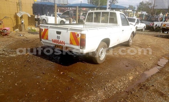 Buy Used Toyota Pickup White Car in Thika in Nairobi Buy Used Toyota Pickup White Car in Thika in Nairobi