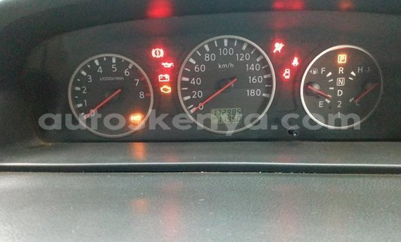 Nunua Ilio tumika Nissan X–Trail Nyekundu Gari ndani ya Ongata Rongai nchini Nairobi Nunua Ilio tumika Nissan X–Trail Nyekundu Gari ndani ya Ongata Rongai nchini Nairobi