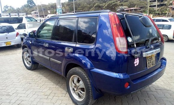 Nunua Ilio tumika Nissan X–Trail Bluu Gari ndani ya Ongata Rongai nchini Nairobi Nunua Ilio tumika Nissan X–Trail Bluu Gari ndani ya Ongata Rongai nchini Nairobi