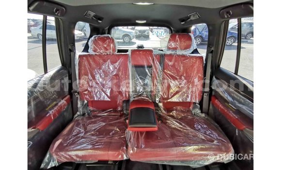 Imported Lexus GX White Makiinaa iti Import - Dubai keessatti Central Kenya keessatti Imported Lexus GX White Makiinaa iti Import - Dubai keessatti Central Kenya keessatti