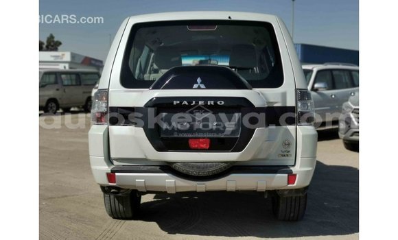 Buy Import Mitsubishi Pajero White Car in Import - Dubai in Central Kenya Buy Import Mitsubishi Pajero White Car in Import - Dubai in Central Kenya