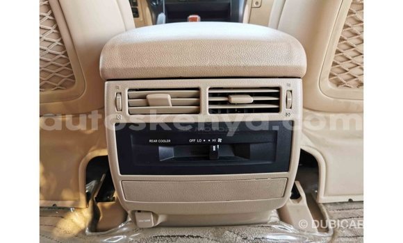Buy Import Toyota Land Cruiser Black Car in Import - Dubai in Central Kenya Buy Import Toyota Land Cruiser Black Car in Import - Dubai in Central Kenya