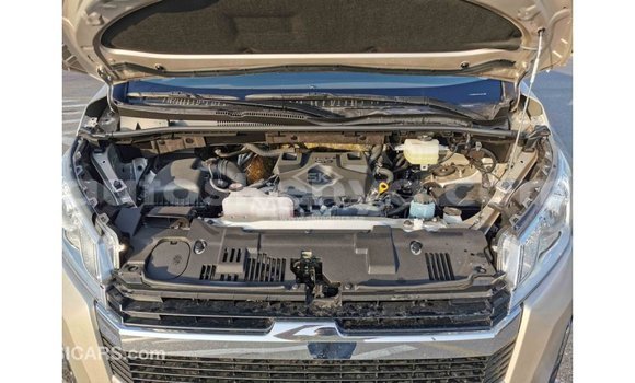 Imported Toyota Hiace Other Makiinaa iti Import - Dubai keessatti Central Kenya keessatti Imported Toyota Hiace Other Makiinaa iti Import - Dubai keessatti Central Kenya keessatti