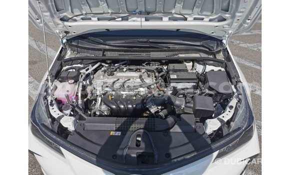 Nunua Imported Toyota Corolla Nyeupe Gari ndani ya Import - Dubai nchini Kati Kenya Nunua Imported Toyota Corolla Nyeupe Gari ndani ya Import - Dubai nchini Kati Kenya